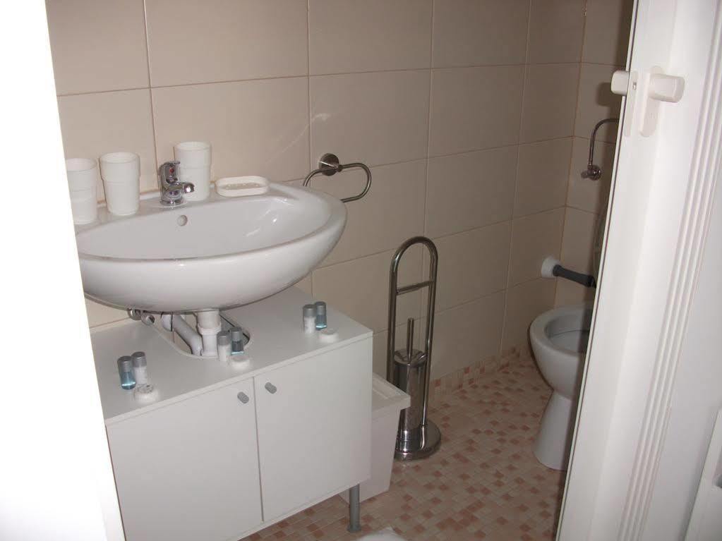 Ch-Vienna City Rooms Esterno foto
