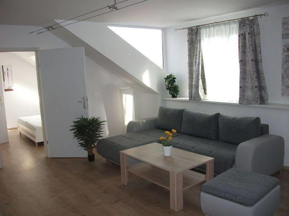 Ch-Vienna City Rooms Esterno foto