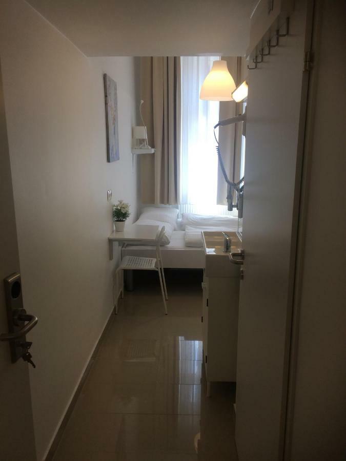 Ch-Vienna City Rooms Esterno foto