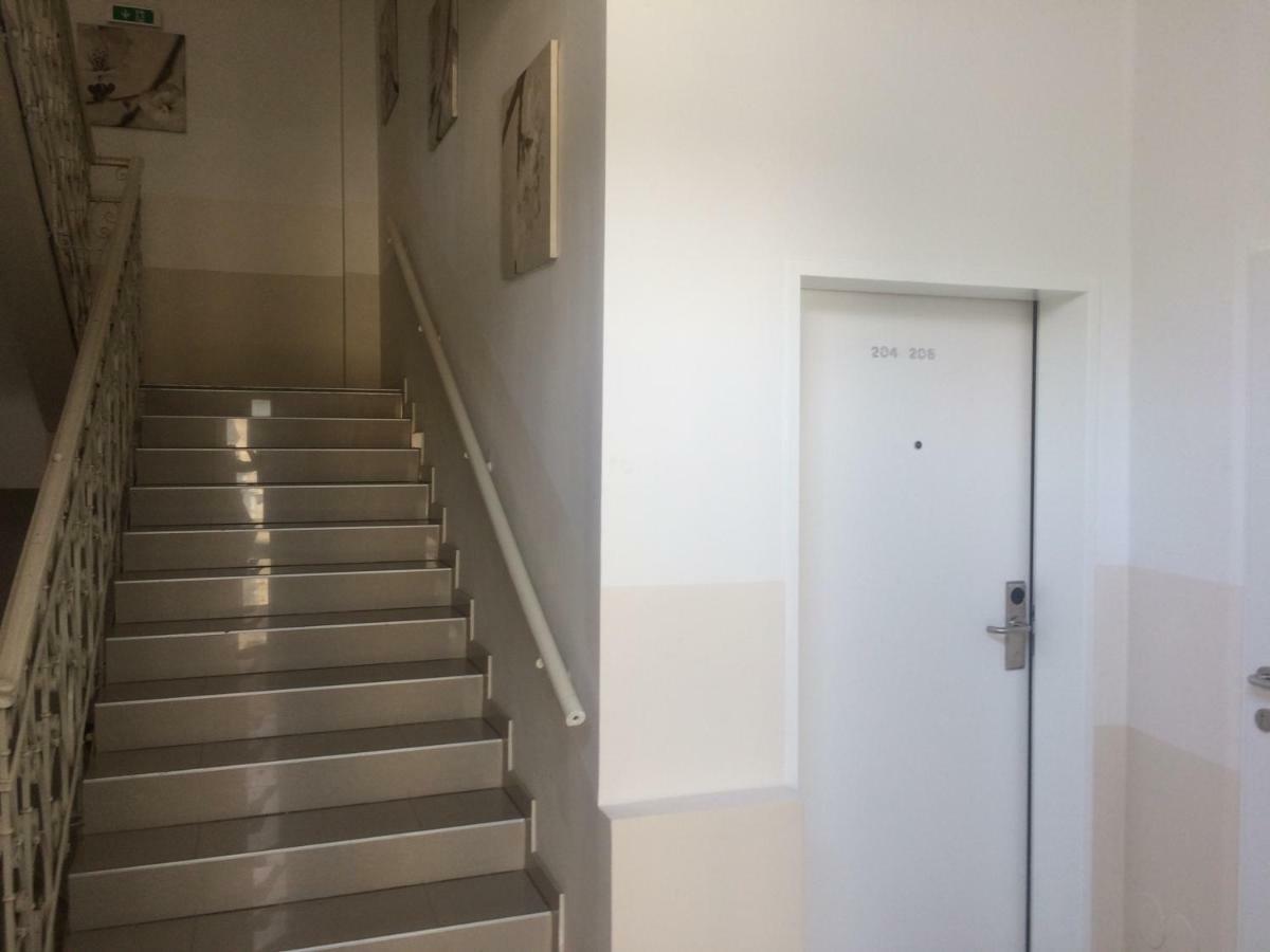Ch-Vienna City Rooms Esterno foto
